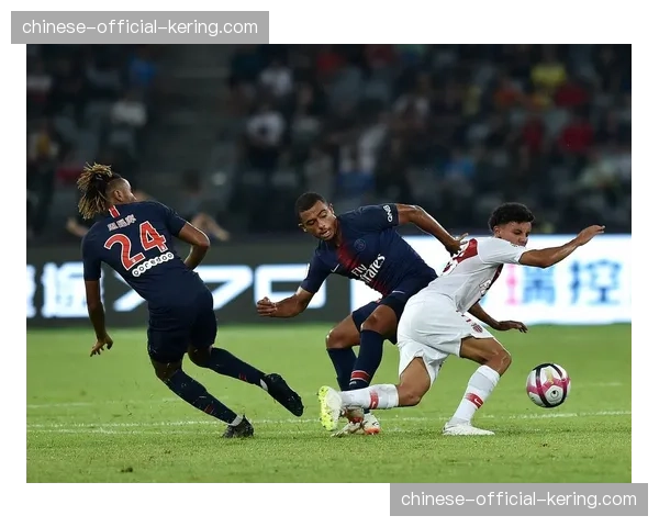 深度分析：为何说巴黎圣日耳曼的“无锋阵”实验在对阵强队时效果有限