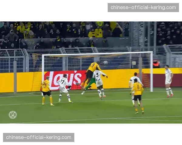 赛程争议:欧冠改制后频现“超长补时”,球员伤病潮引教练集体不满 赛程争议:欧冠改制后频现“超长补时”,球员伤病潮引教练集体不满